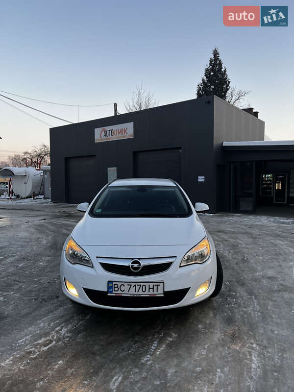 Универсал Opel Astra 2011 в Самборе фото 3 Универсал Opel Astra 2011 в Самборе