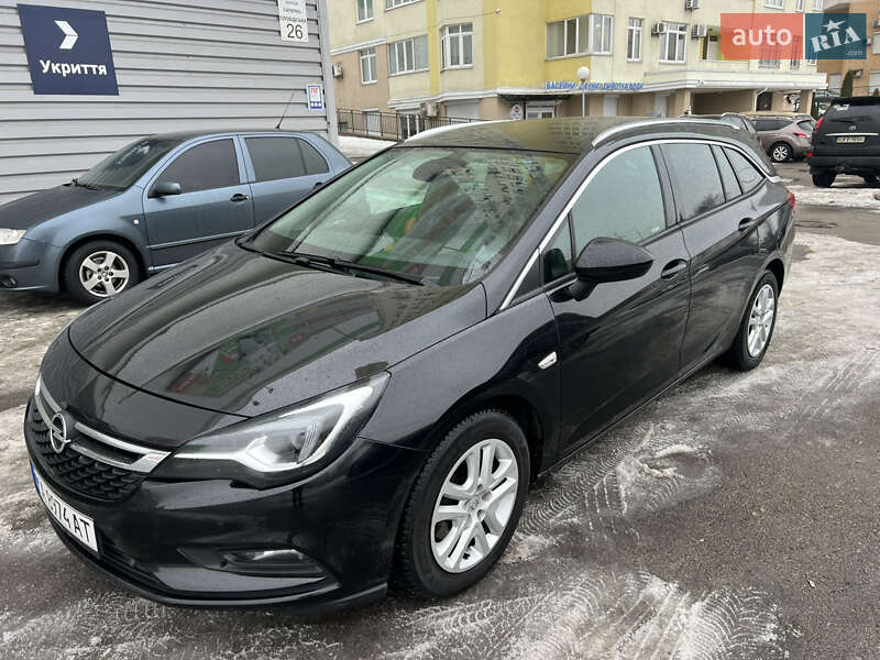 Универсал Opel Astra 2017 в Киеве фото Универсал Opel Astra 2017 в Киеве