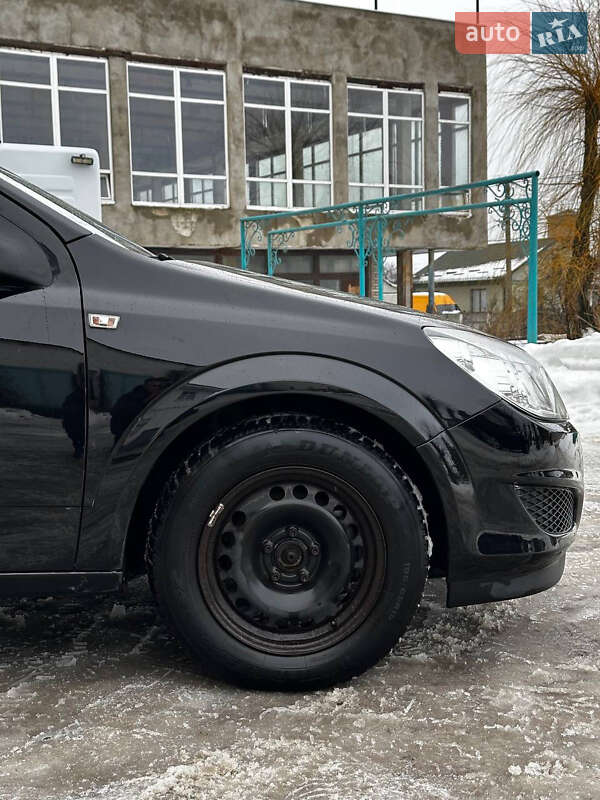 Универсал Opel Astra 2008 в Луцке фото 26 Универсал Opel Astra 2008 в Луцке