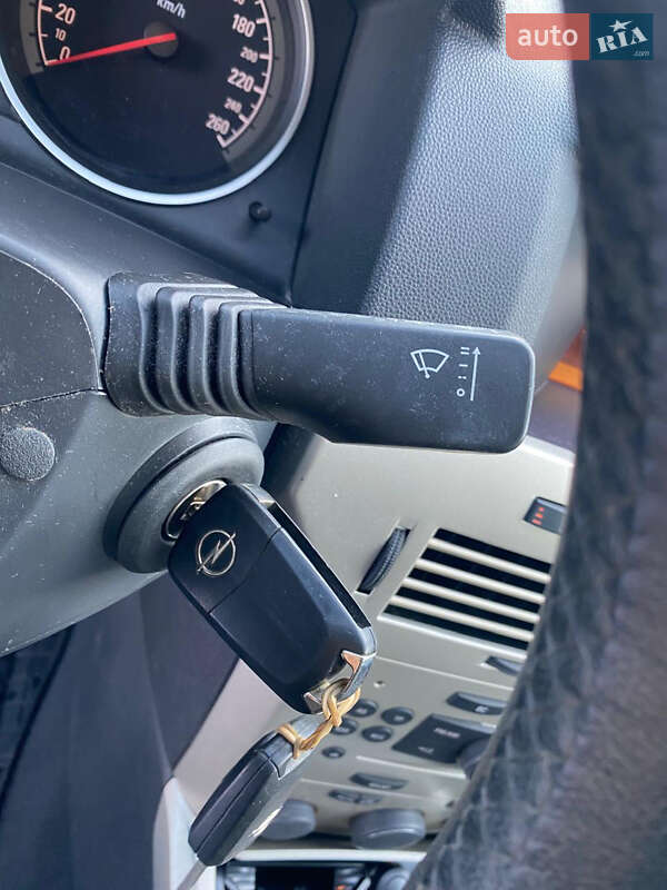 Універсал Opel Astra 2008 в Рівному фото 30 Універсал Opel Astra 2008 в Рівному