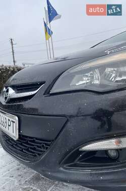 Універсал Opel Astra 2014 в Стрию