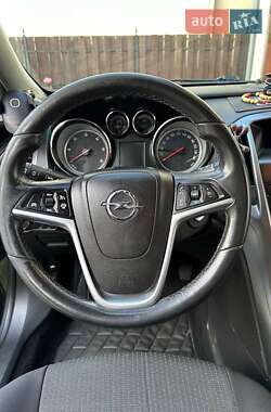 Універсал Opel Astra 2014 в Стрию