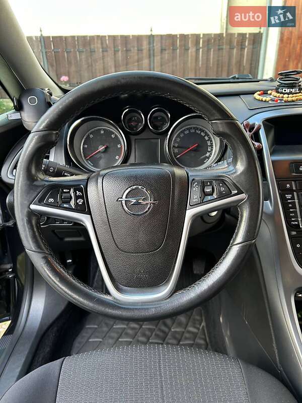 Універсал Opel Astra 2014 в Стрию