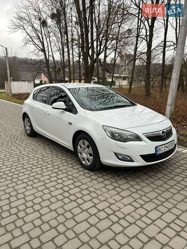 Opel Astra 2010