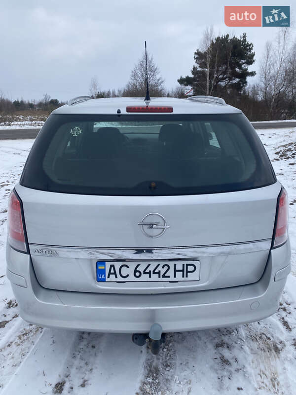 Универсал Opel Astra 2004 в Ратным фото 3 Универсал Opel Astra 2004 в Ратным
