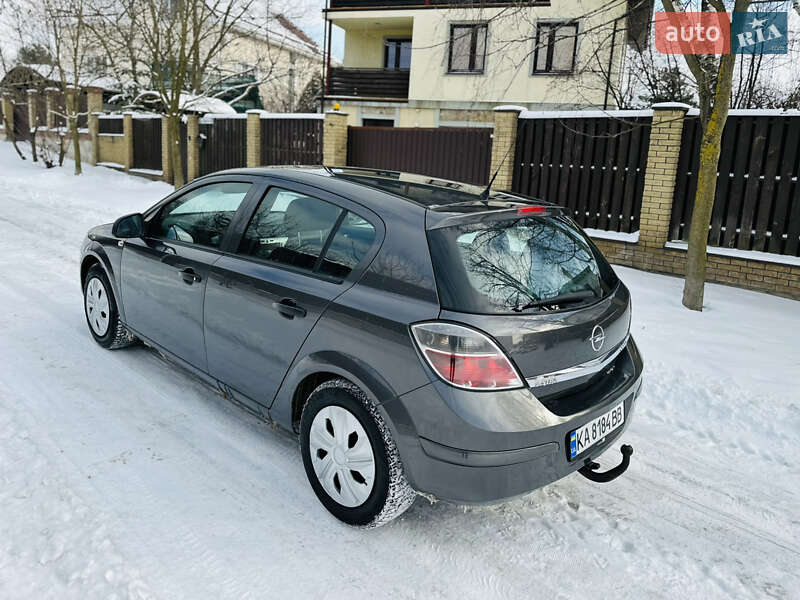Хэтчбек Opel Astra 2009 в Киеве фото 4 Хэтчбек Opel Astra 2009 в Киеве