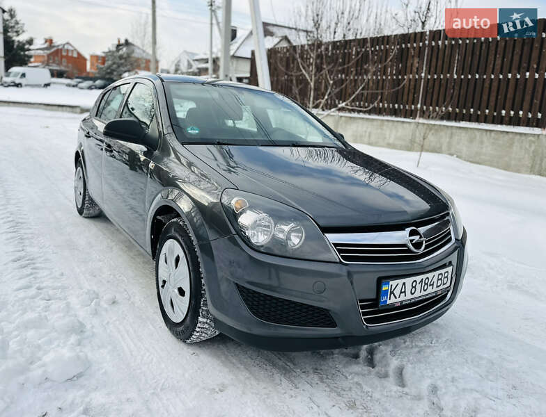 Хэтчбек Opel Astra 2009 в Киеве фото 9 Хэтчбек Opel Astra 2009 в Киеве