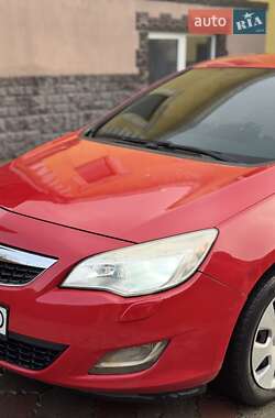 Хетчбек Opel Astra 2010 в Ужгороді