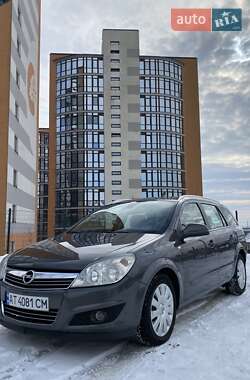 Универсал Opel Astra 2009 в Ивано-Франковске