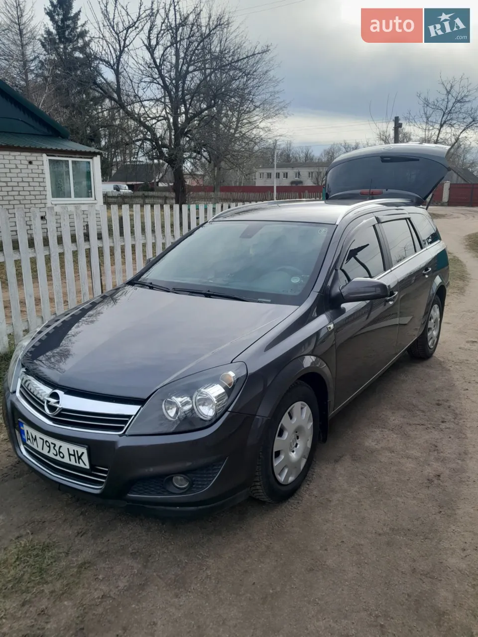 2011 Opel Astra - мініатюра 18