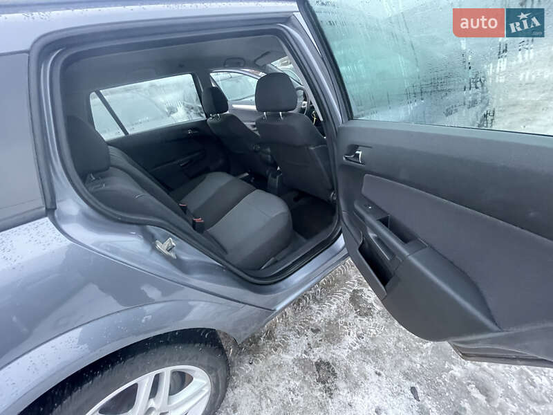 Универсал Opel Astra 2007 в Луцке фото 32 Универсал Opel Astra 2007 в Луцке
