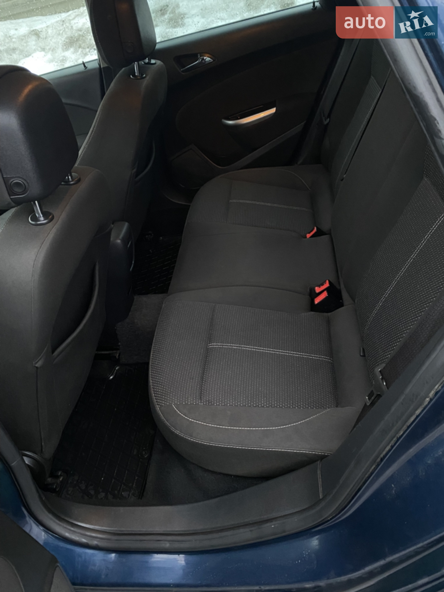 2011 Opel Astra - мініатюра 20