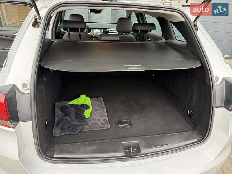 Универсал Opel Astra 2021 в Луцке