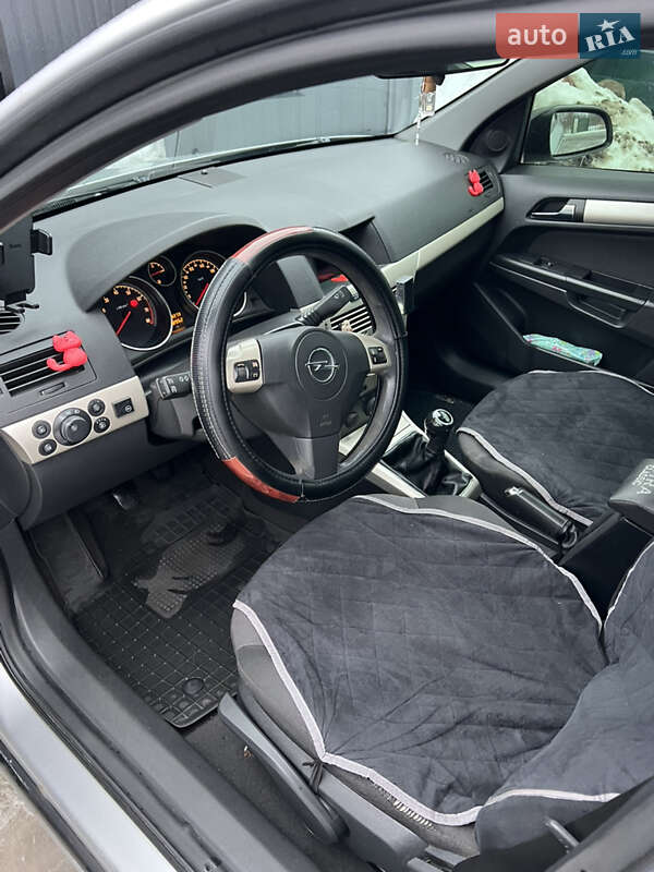 Седан Opel Astra 2008 в Києві