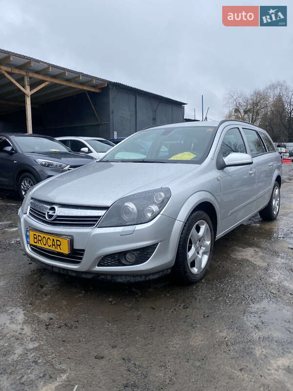 Opel Astra 2008