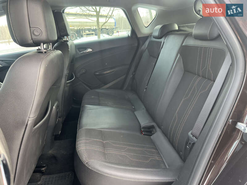 Хэтчбек Opel Astra 2012 в Киеве