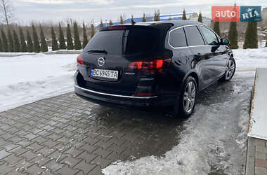 Універсал Opel Astra 2013 в Ходореві