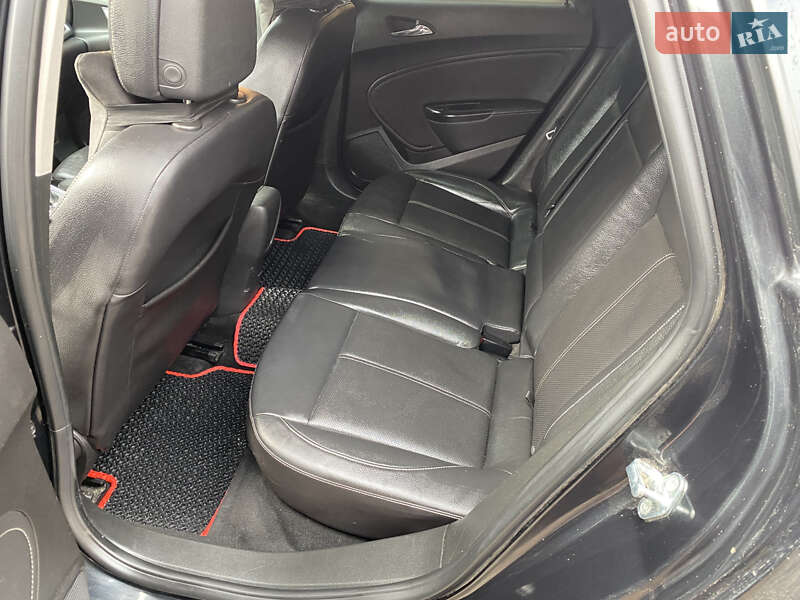 Универсал Opel Astra 2013 в Ходорове