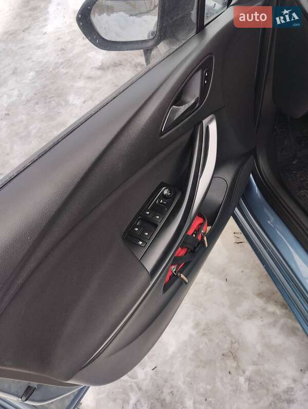 Универсал Opel Astra 2017 в Виннице