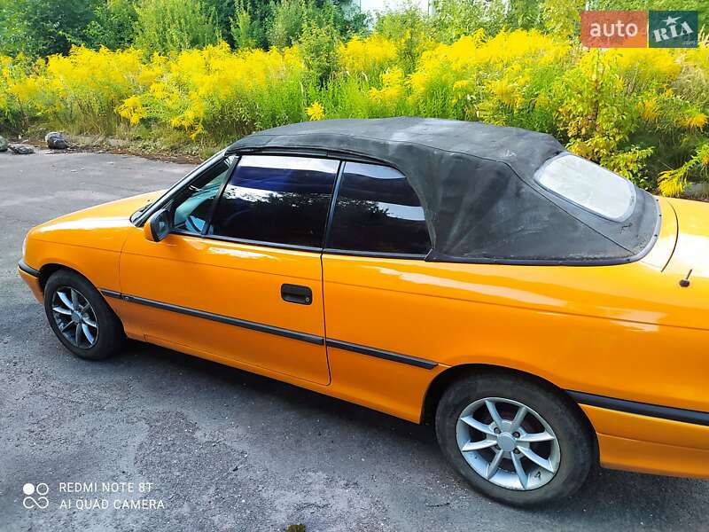 Хэтчбек Opel Astra 1995 в Львове