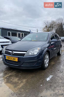 Універсал Opel Astra 2006 в Луцьку
