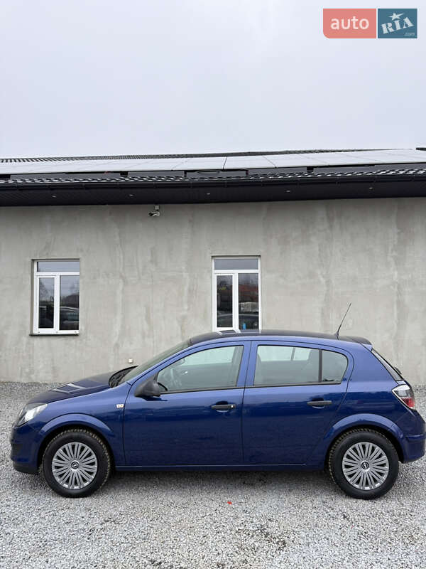Хэтчбек Opel Astra 2009 в Луцке фото 10 Хэтчбек Opel Astra 2009 в Луцке