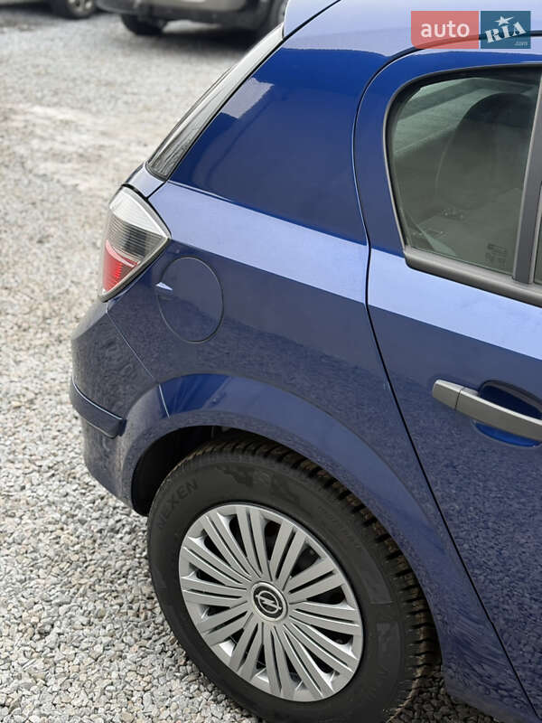 Хэтчбек Opel Astra 2009 в Луцке фото 46 Хэтчбек Opel Astra 2009 в Луцке