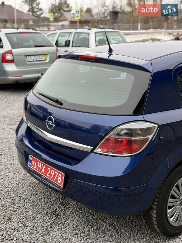 Хэтчбек Opel Astra 2009 в Луцке фото 72 Хэтчбек Opel Astra 2009 в Луцке