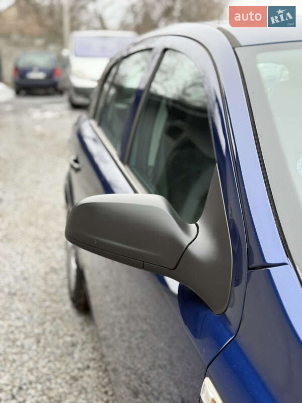 Хэтчбек Opel Astra 2009 в Луцке фото 74 Хэтчбек Opel Astra 2009 в Луцке