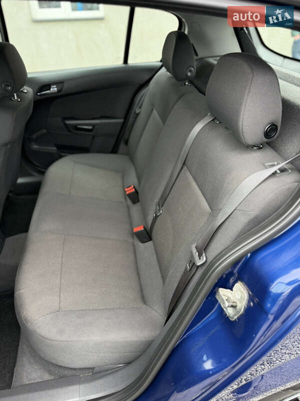 Хэтчбек Opel Astra 2009 в Луцке фото 116 Хэтчбек Opel Astra 2009 в Луцке