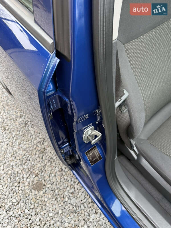 Хэтчбек Opel Astra 2009 в Луцке фото 162 Хэтчбек Opel Astra 2009 в Луцке