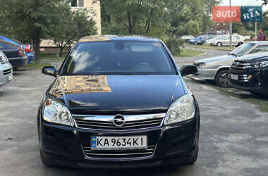 Хэтчбек Opel Astra 2009 в Киеве