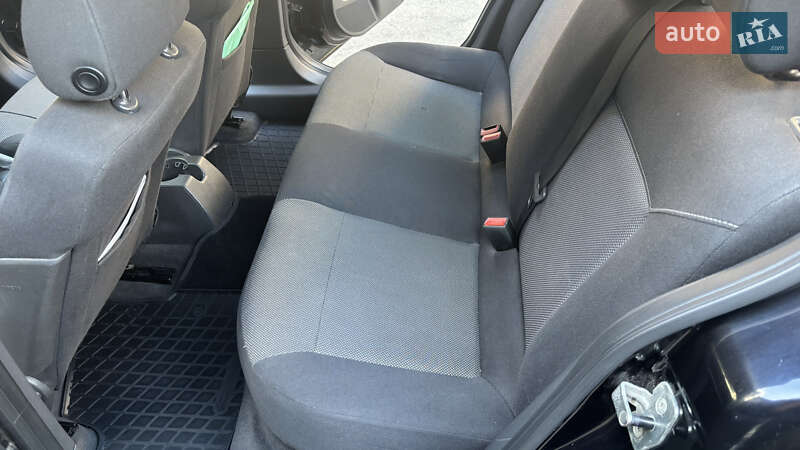 Хэтчбек Opel Astra 2009 в Киеве фото 10 Хэтчбек Opel Astra 2009 в Киеве