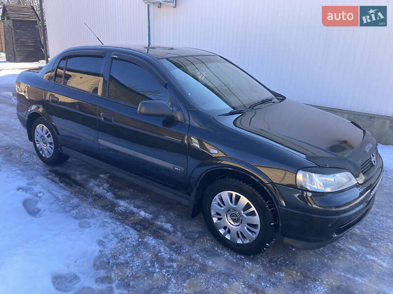 Седан Opel Astra 2006 в Полтаве фото 2 Седан Opel Astra 2006 в Полтаве