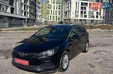 Універсал Opel Astra 2019 в Львові