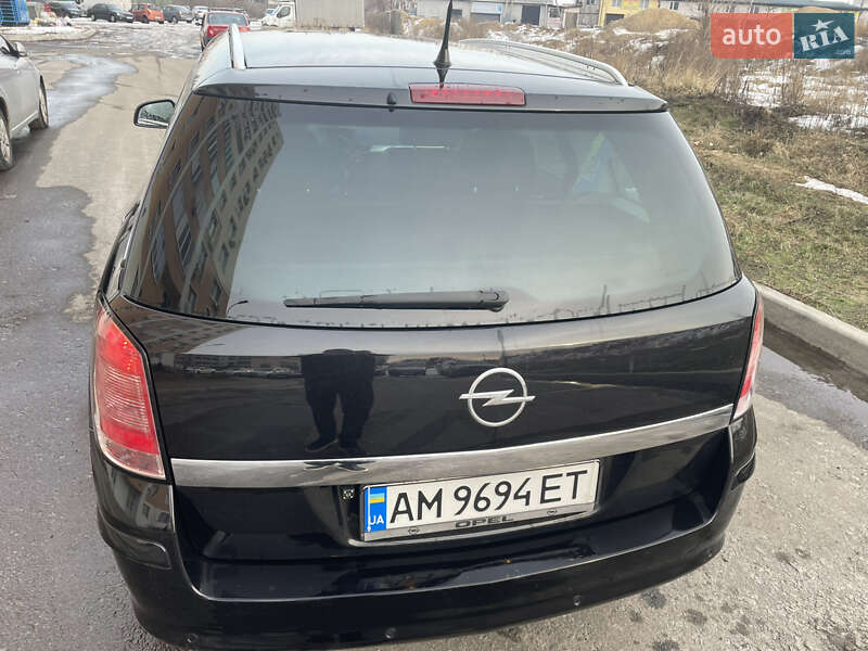 Универсал Opel Astra 2010 в Киеве фото 5 Универсал Opel Astra 2010 в Киеве