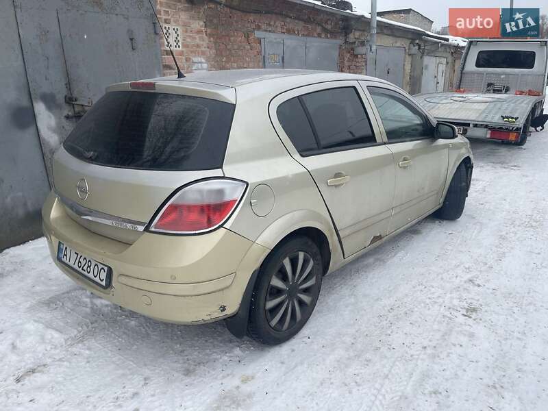 Opel Astra 2005