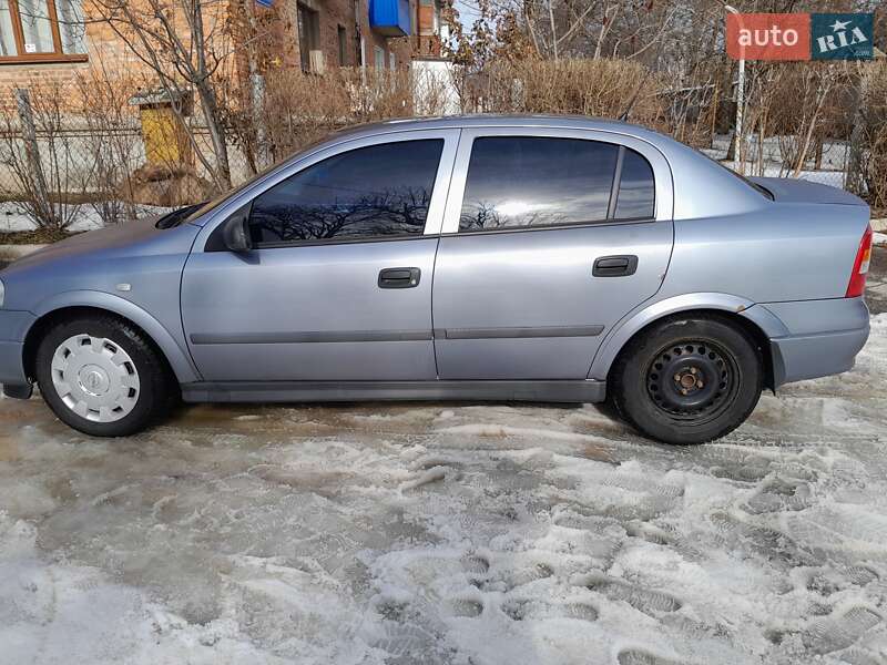 Opel Astra 2007