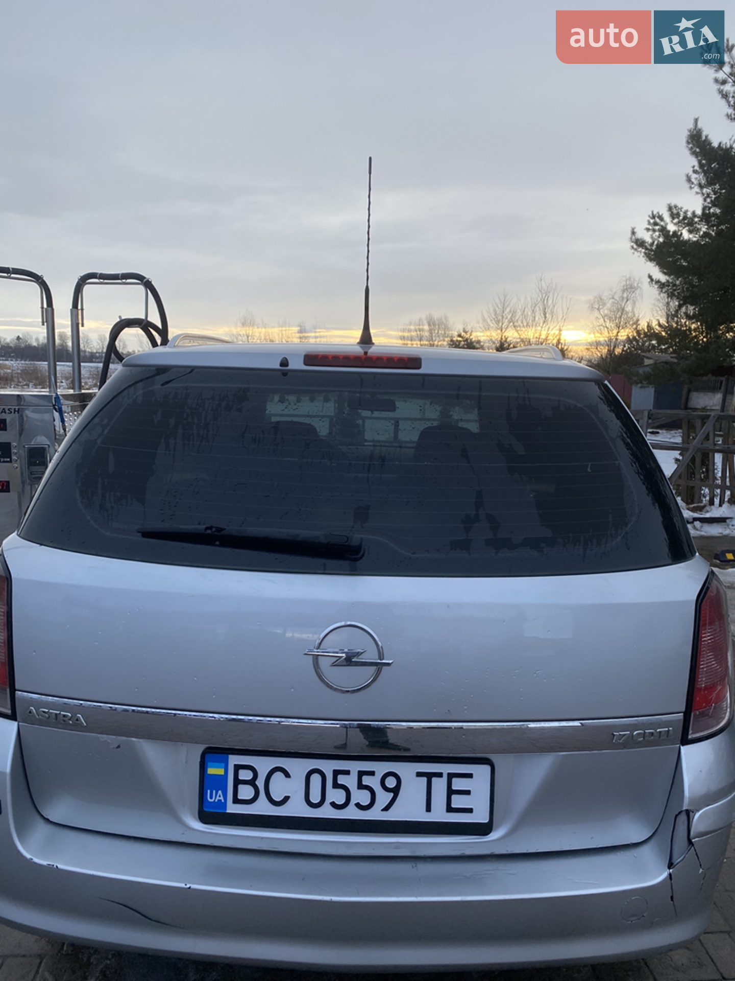 2010 Opel Astra - мініатюра 8