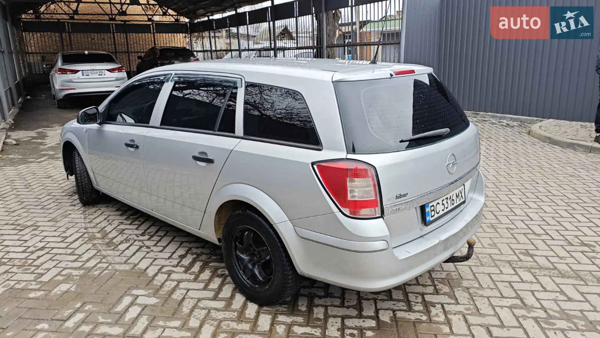 2010 Opel Astra - мініатюра 4