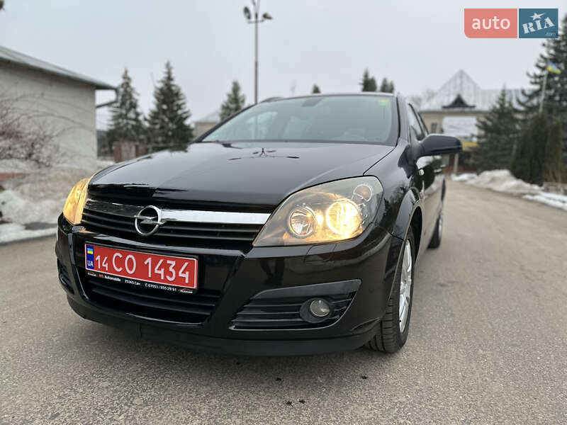 Универсал Opel Astra 2007 в Ивано-Франковске