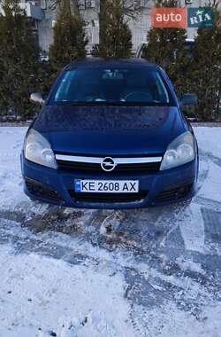 Хэтчбек Opel Astra 2006 в Днепре