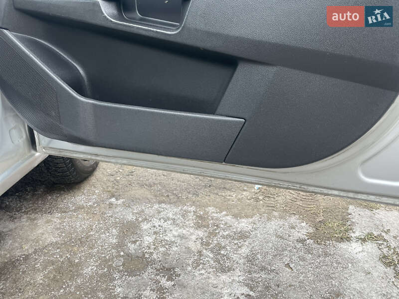 Универсал Opel Astra 2009 в Ровно