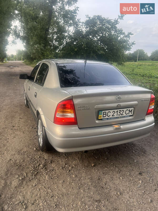 Седан Opel Astra 2008 в Львове фото 7 Седан Opel Astra 2008 в Львове