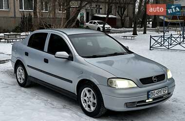 Седан Opel Astra 2004 в Виннице