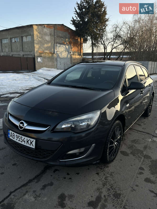 Opel Astra 2013 Opel Astra 2013