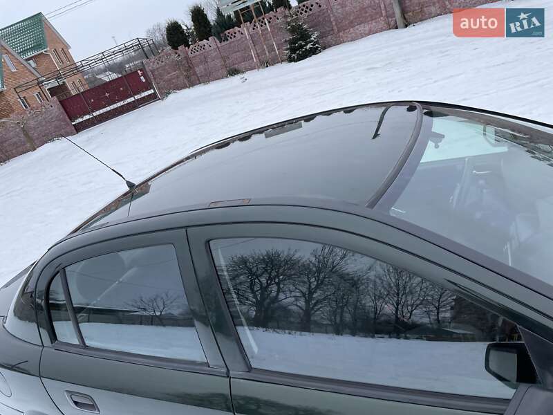Седан Opel Astra 2002 в Жмеринці