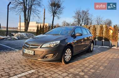 Універсал Opel Astra 2014 в Львові
