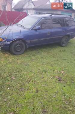 Универсал Opel Astra 1993 в Катюжанке