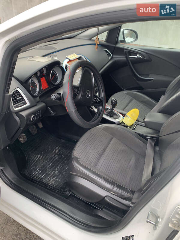 Универсал Opel Astra 2014 в Житомире фото 18 Универсал Opel Astra 2014 в Житомире
